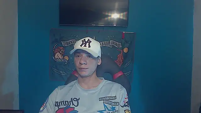 Živý XXX chat Burperking420_