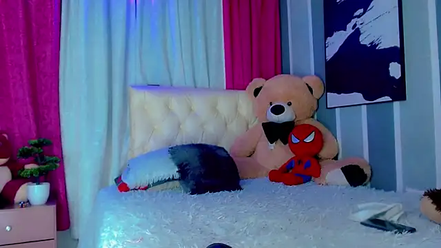 Julia_Bulette1 – Kamerová šou