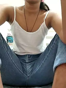 Isha_kumari_69 Webcam-Show