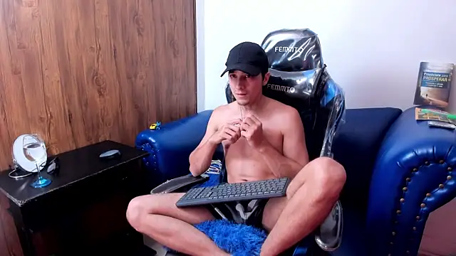 bad_boy_cum_n Webbikameraesitys