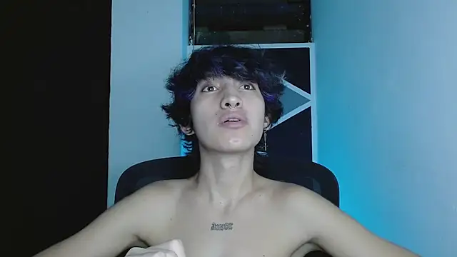 Chat XXX en directo de littlextreme