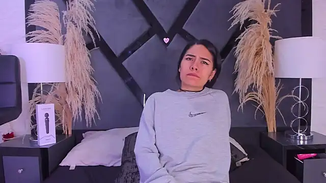 Chat XXX en directo de NicoleEsposito