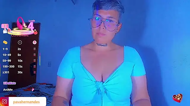 Yessi_rousse লাইভ XXX চ্যাট