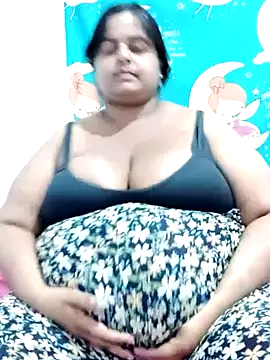 SusanaEshwar Adlı Modelin Canlı XXX Sohbeti