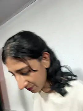 XXX chat uživo modela Violet_rousse7