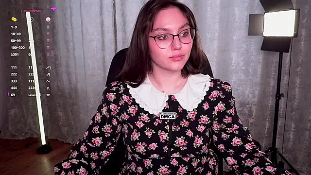 Hoot_owl_cb Chat XXX in diretta