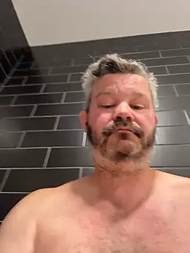 chubbylittlesecret live XXX chat