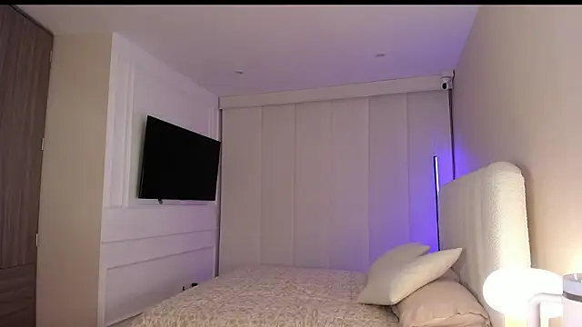 salome__11 élő XXX-chatje