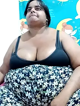 SusanaEshwarのライブXXXチャット