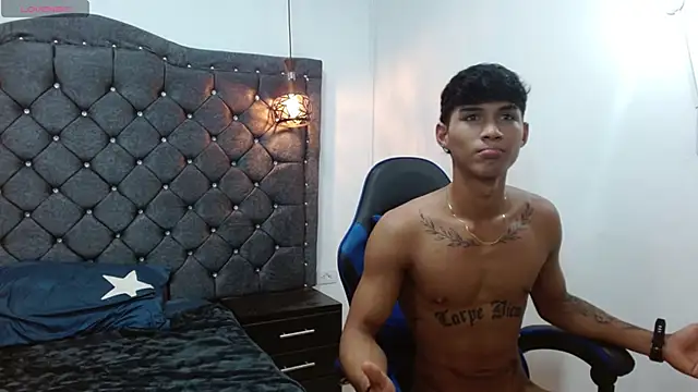 luka_big18 élő XXX-chatje