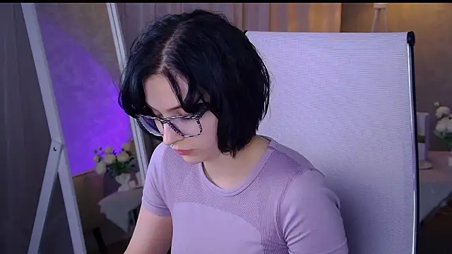 ElenaSomerhalder live XXX chat