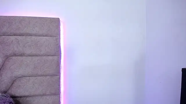 Alice-Owens Obrolan Langsung XXX