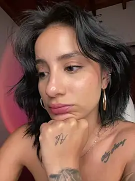 Ale_Lewis live XXX chat