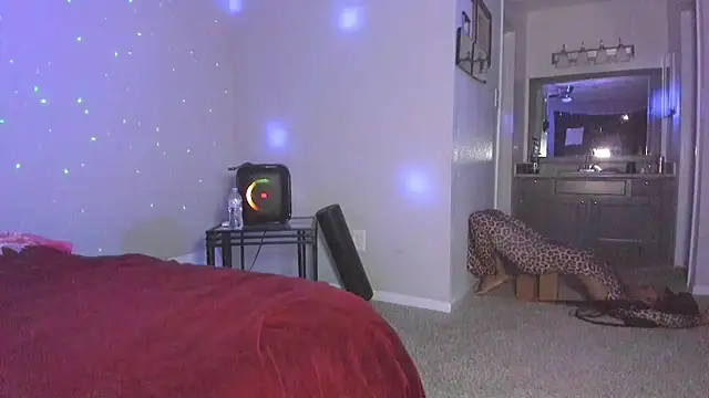 Chat +18 de yiauana ao vivo