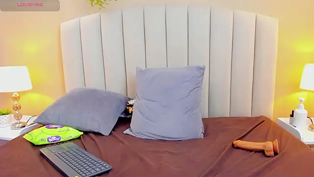 Rachel_Donnelly Adlı Modelin Canlı XXX Sohbeti