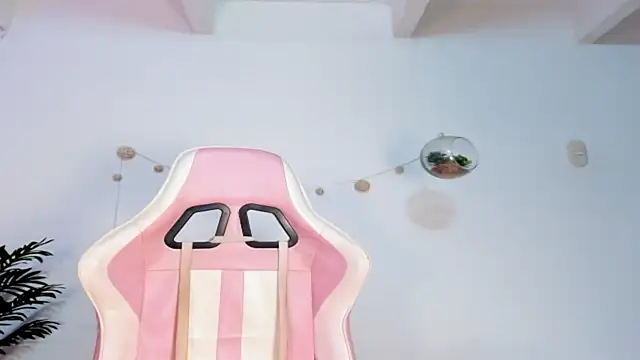 violet_77711 现场XXX聊天