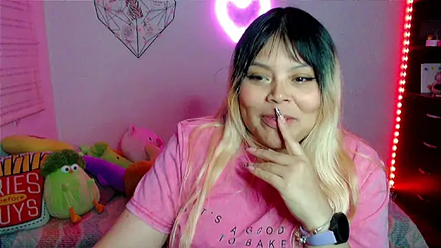 XXX chat uživo modela EllieMoonX