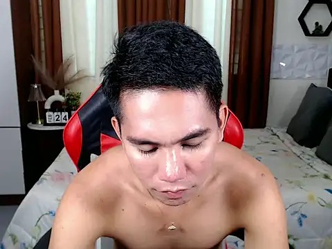 Вебкам-шоу drinkmycumx