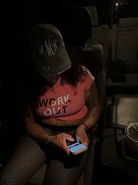 แชท XXX สดของ HaloRodeoLover2