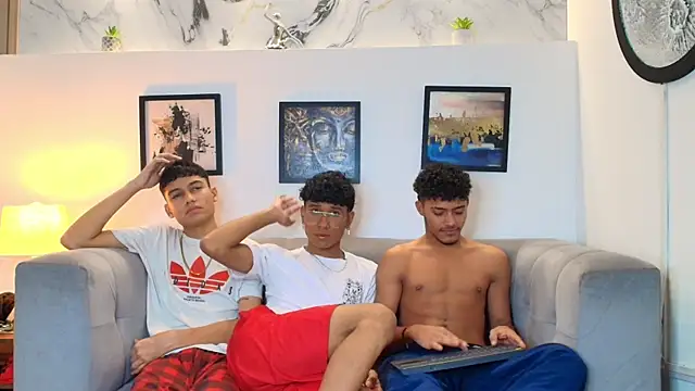 COUPLES_BOYS' Webcam Show