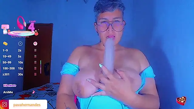 Chat +18 de Yessi_rousse ao vivo