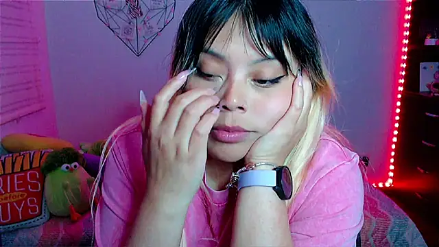 EllieMoonX's Live XXX Chat