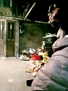 ngan-cute Chat XXX in diretta