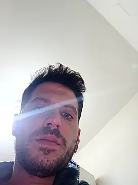 โชว์เว็บแคมของ Adrianxxxxxx53