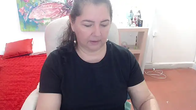 leonela_69's Live XXX Chat