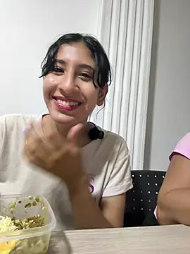 Violet_rousse7's Webcam Show