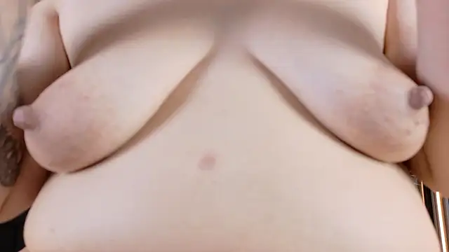 Živý XXX chat Bruja__Scarlata