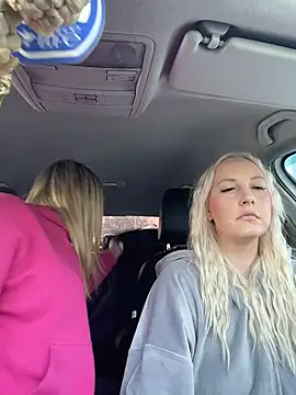 دردشة MerlinDave الجنسية المباشرة