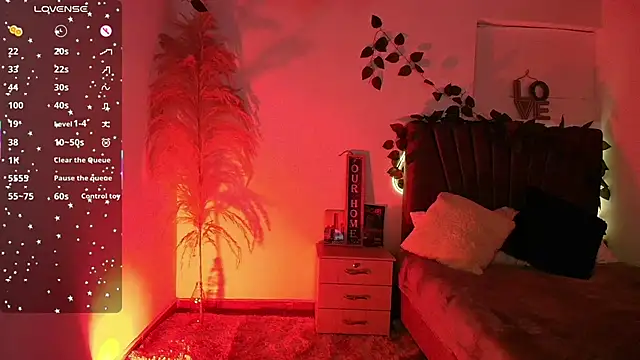 XXX chat uživo modela miaoconell