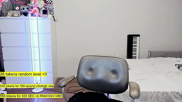 aya_katanan Live XXX chat