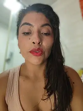 Fox_Roxxan live XXX chat