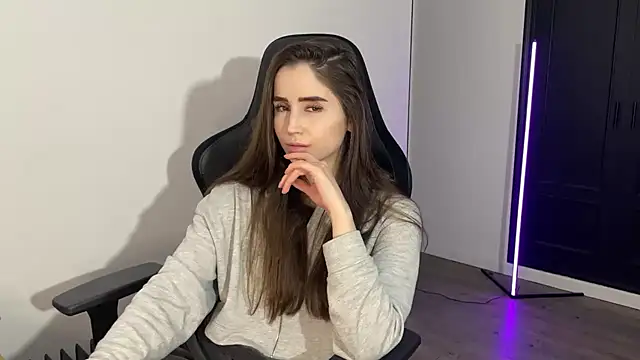 Chat XXX ao vivo de -KroshkaEnot-