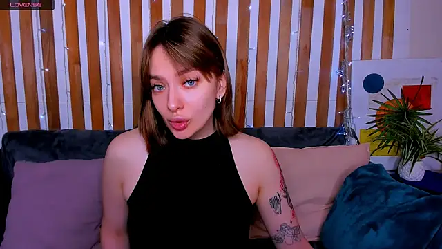 Emily_Tylerr's Live XXX Chat