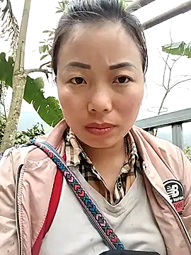 Ella-aa live XXX chat