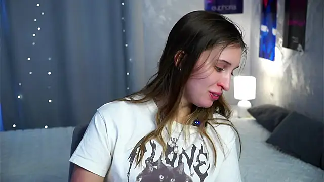 AshelyPeakes live XXX chat