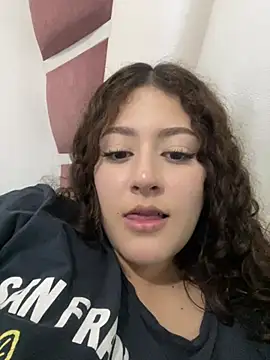 دردشة lizzy_luminair الجنسية المباشرة