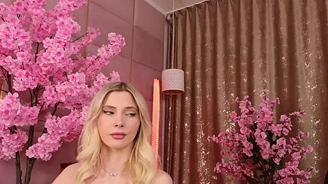 Chat +18 de Elliblue ao vivo