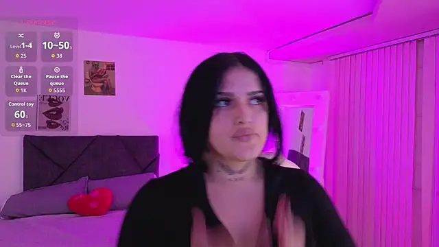 sari_belle: онлайн-секс-чат