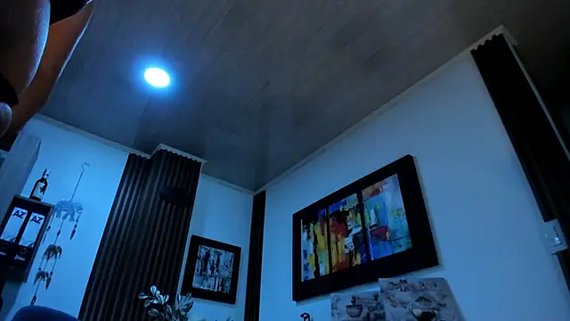 Chat XXX ao vivo de ValentinaNoir