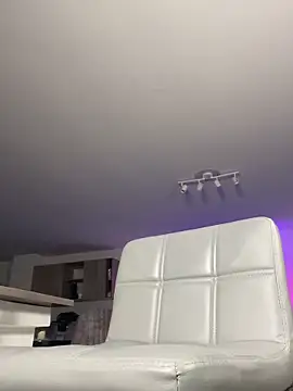 Frank_Farrell 라이브 XXX 채팅