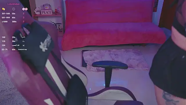 sensualkattt 网络视讯表演