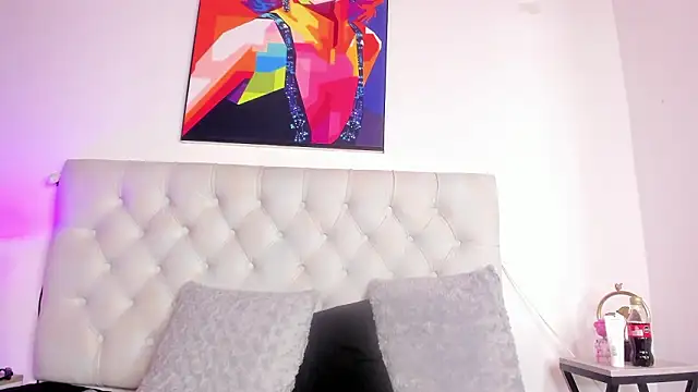 Emily_Castano live XXX chat