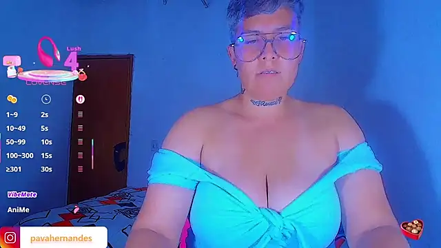 Yessi_roussen Live XXX chat