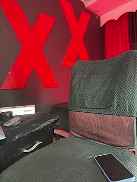 abrilbigcock Webcam Show