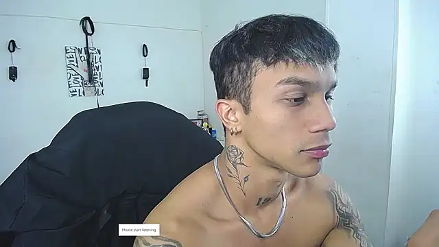 Webkamerová show Leonard_Price