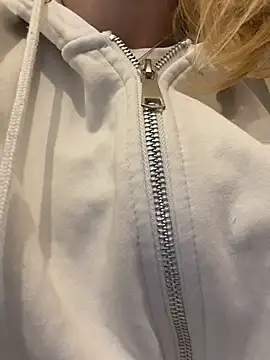 Show de ArianaSkyxxx na webcam